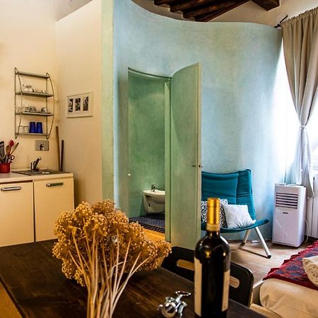 شقة Studio In Tornabuoni Within A Renaissance Building فلورنس المظهر الخارجي الصورة