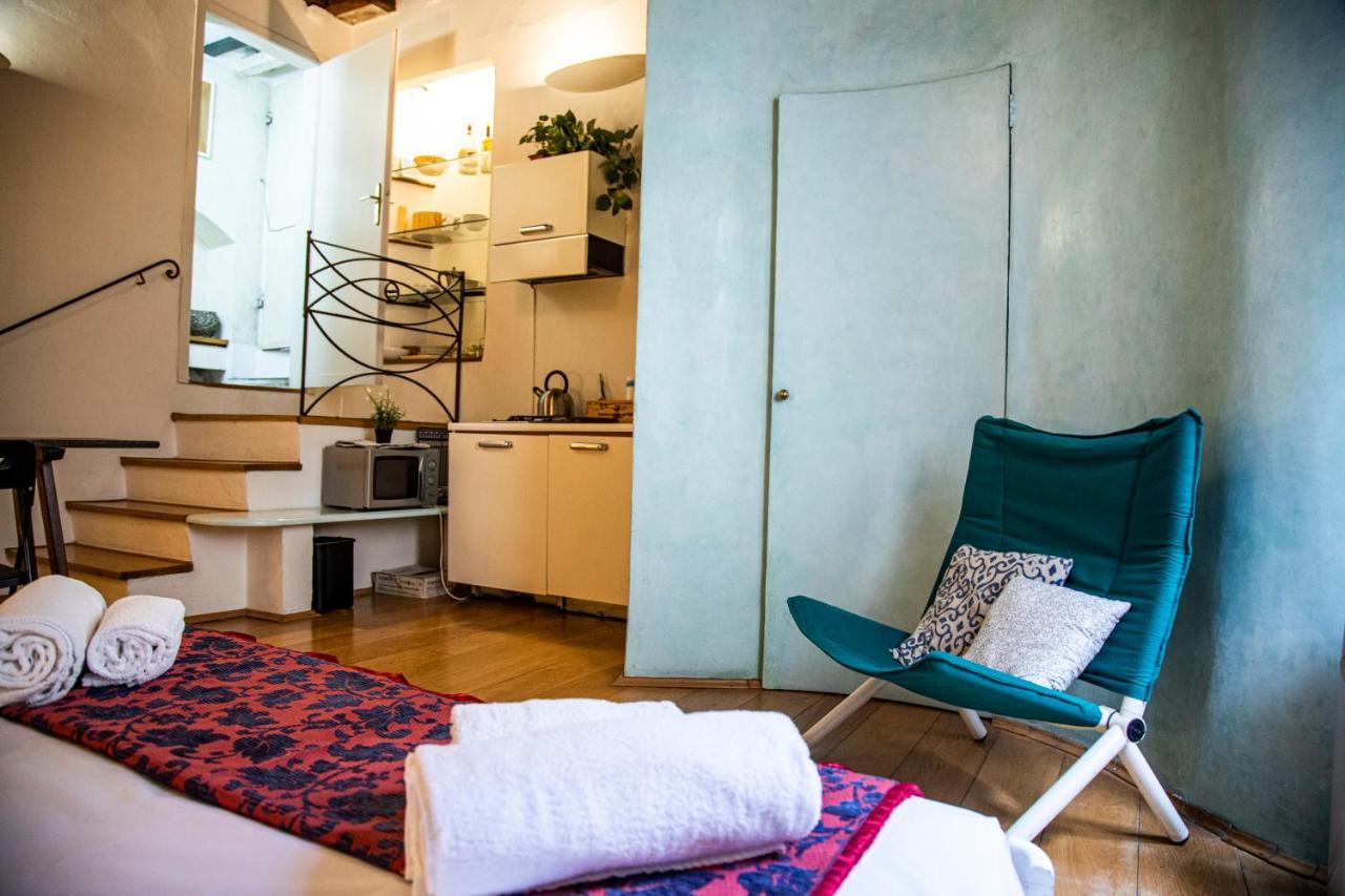 شقة Studio In Tornabuoni Within A Renaissance Building فلورنس المظهر الخارجي الصورة